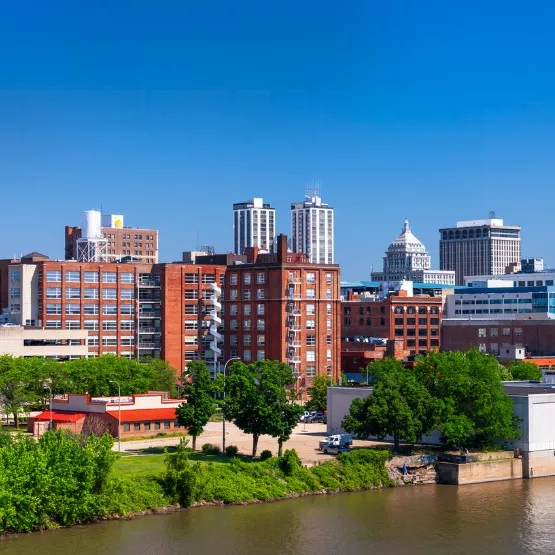 The downtown Peoria IL skyline, which is on area where Corporate Clean provides its Central Illinois Cleaning Services